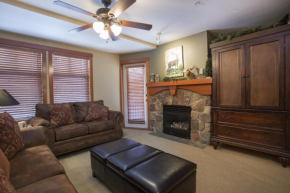 1310 - One Bedroom Den Standard Eagle Springs West condo